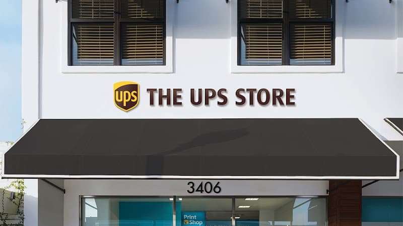 The UPS Store Of Summit
