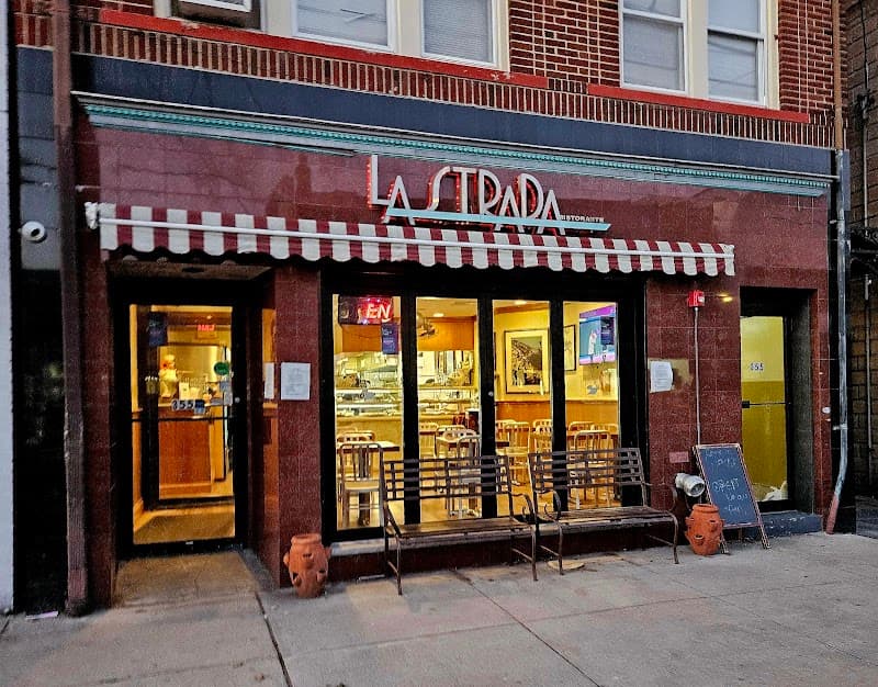 LA STRADA