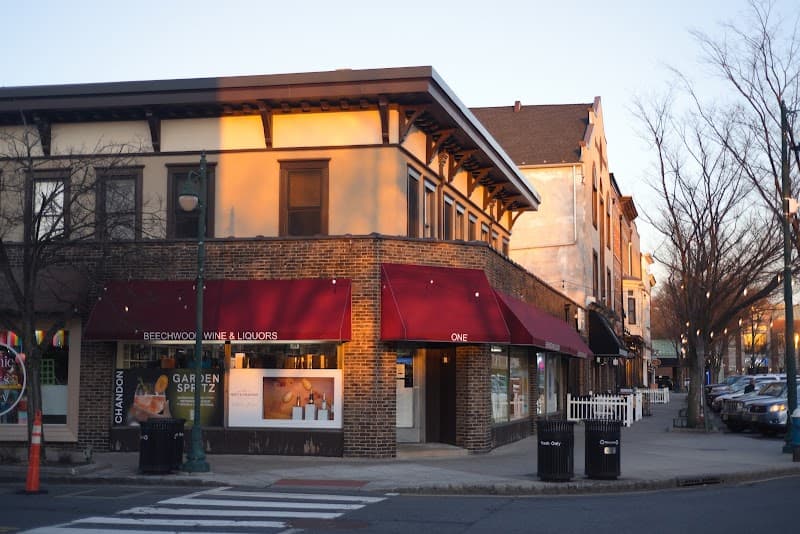 Beechwood Wine & Liquors