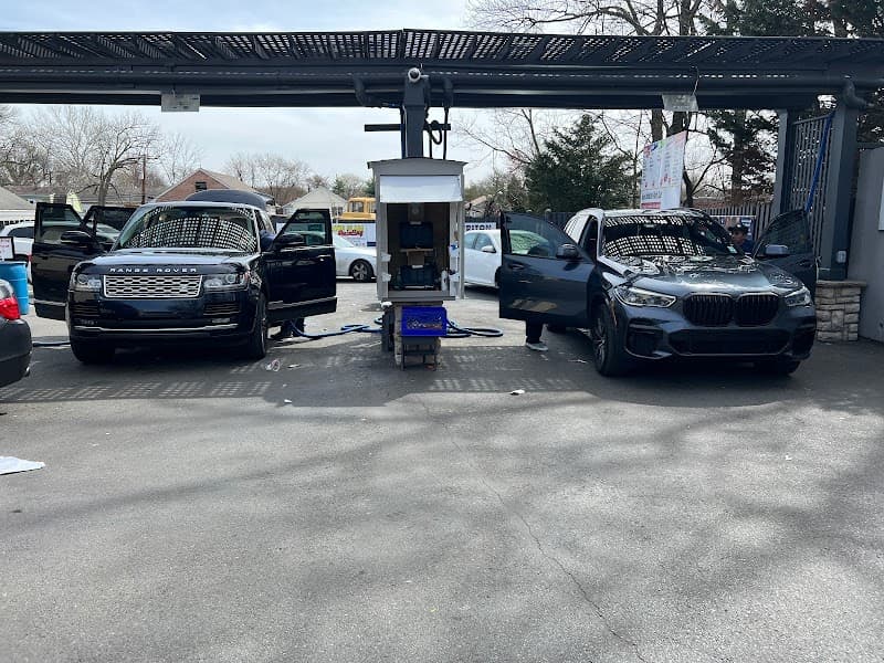 Showroom Hand Wash